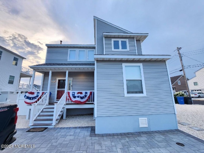 Lagoon Front Living!  Location! Location! Location!
Waterfront - Beach Home for sale in Beach Haven West, New Jersey on Beachhouse.com