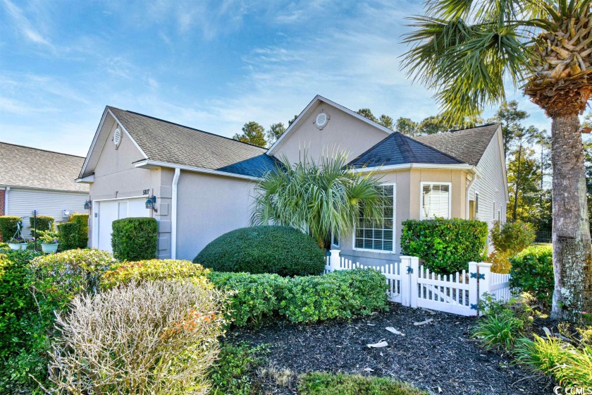 This beautiful home is in Coquina Pointe within prestigious - Beach Home for sale in North Myrtle Beach, South Carolina on Beachhouse.com