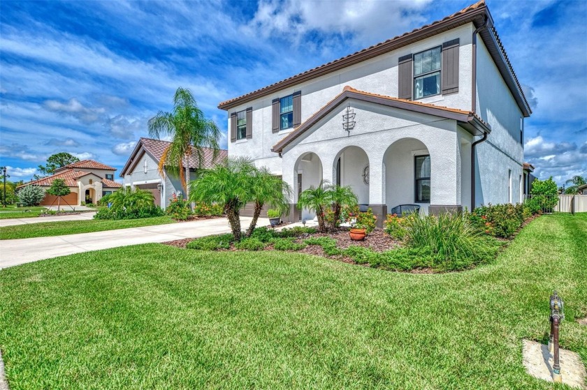 NO HURRICANE DAMAGE!! HUGE PRICE IMPROVEMENT!! MOTIVATED - Beach Home for sale in Venice, Florida on Beachhouse.com