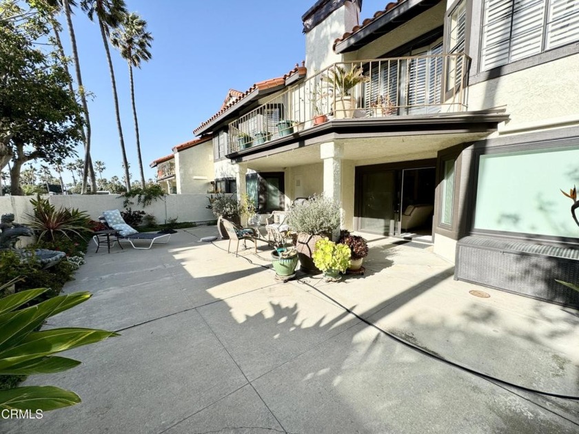 Introducing a captivating residence offering an array of - Beach Condo for sale in Oxnard, California on Beachhouse.com