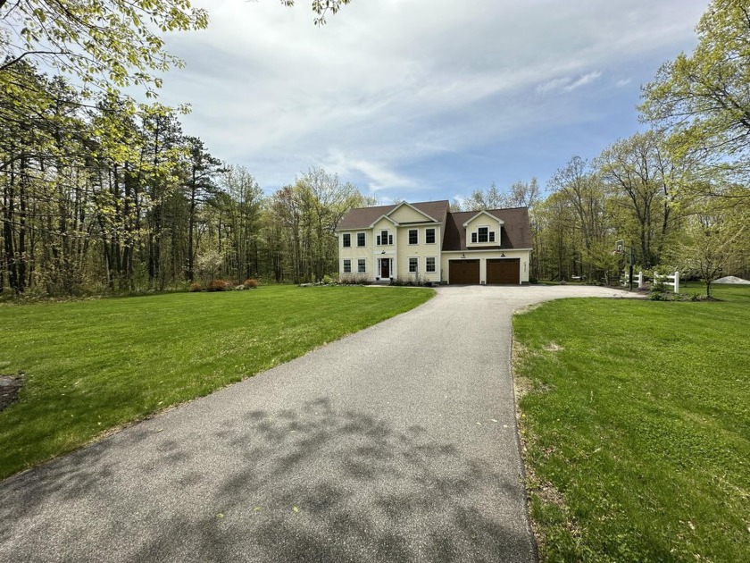 OPEN HOUSE SUNDAY, MAY 25th from 10-12. Have you been waiting - Beach Home for sale in Kennebunk, Maine on Beachhouse.com