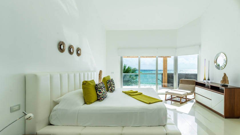 Mareazul Ocean Front & Penthouse Apartment 2 bedroom 2 bath - Beach Vacation Rentals in Playa del Carmen, Quintana Roo on Beachhouse.com
