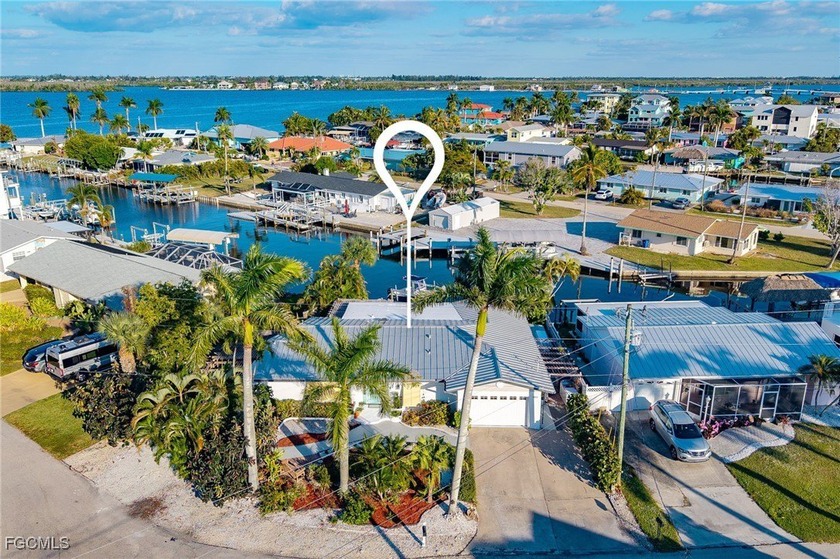 Welcome to Your Waterfront Oasis - a modern upscale - Beach Home for sale in Matlacha, Florida on Beachhouse.com