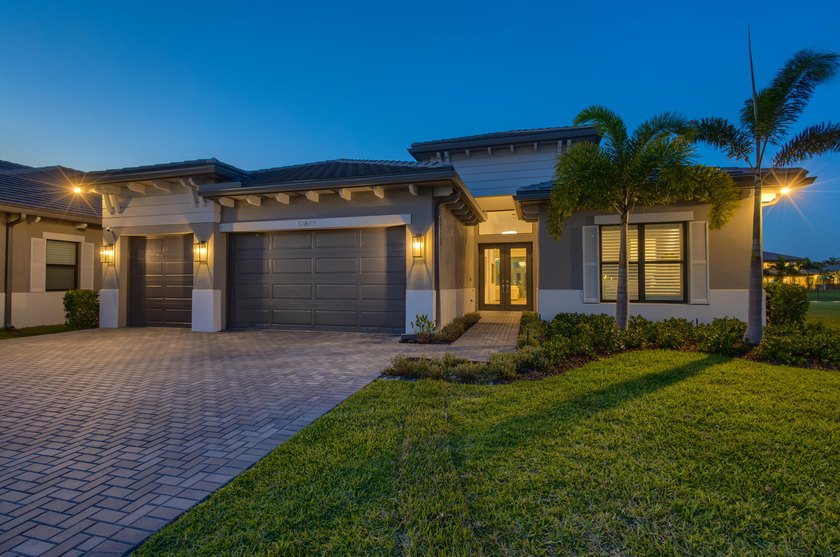 Step into refined luxury in this Adonis-Coastal residence. Built - Beach Home for sale in Palm Beach Gardens, Florida on Beachhouse.com