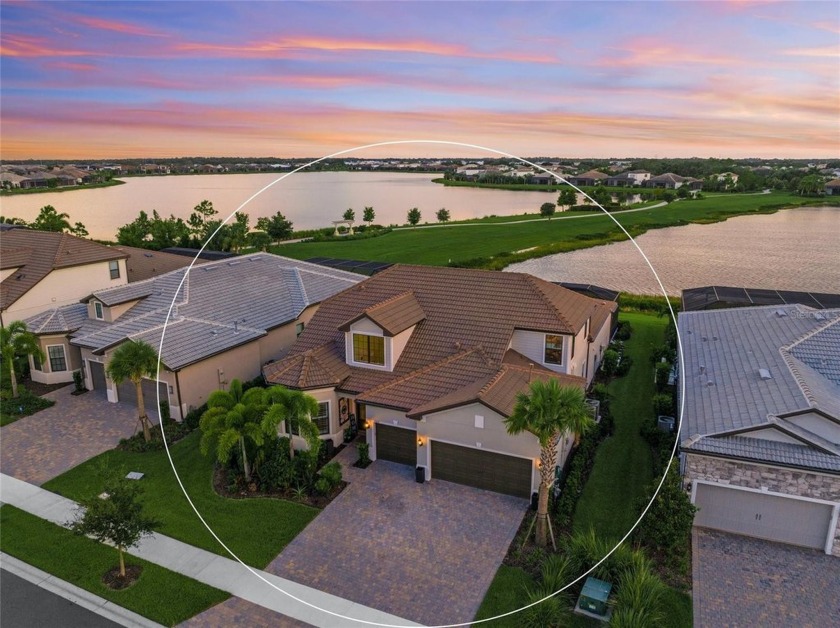 This is the one * WELCOME HOME TO SHOREVIEW at LAKEWOOD RANCH - Beach Home for sale in Sarasota, Florida on Beachhouse.com