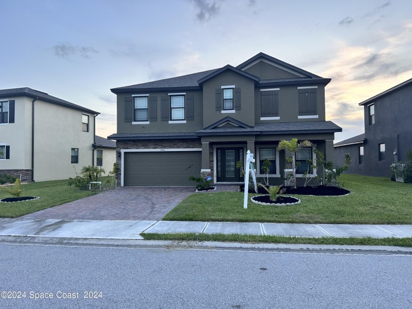 Discover this stunning, newer-built family home that has been - Beach Home for sale in Rockledge, Florida on Beachhouse.com