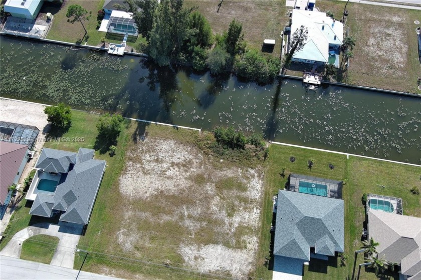 SELLER FINANCING AVAILABLE! This vacant land offers a prime - Beach Lot for sale in Cape Coral, Florida on Beachhouse.com