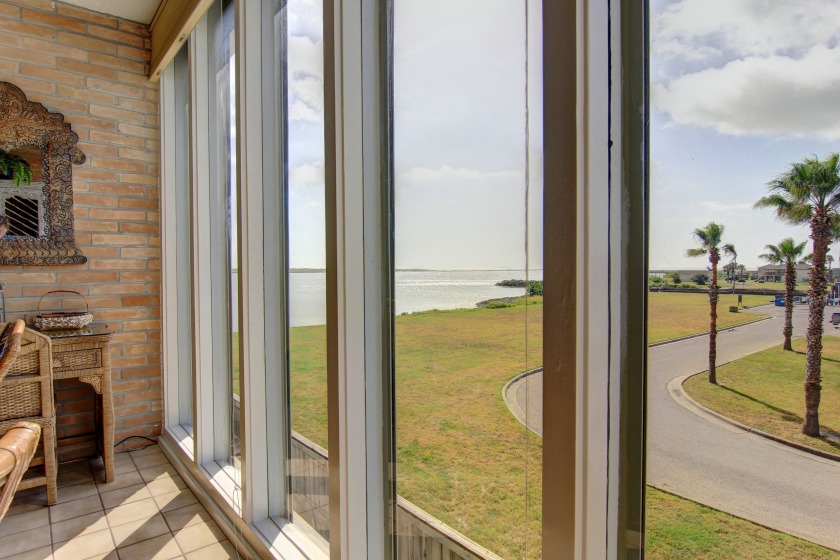 Awesome condo in the heart of Port Aransas! Ship Channel view! - Beach Vacation Rentals in Port Aransas, Texas on Beachhouse.com