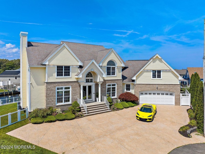 SEE VIRTUAL TOUR!

Luxury living with 210 feet of private - Beach Home for sale in Bayville, New Jersey on Beachhouse.com