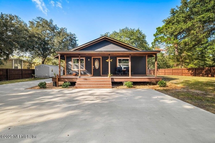 Discover a perfect little slice of heaven on Black Hammock - Beach Home for sale in Jacksonville, Florida on Beachhouse.com