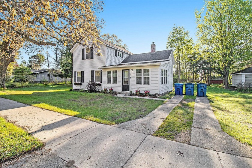 Ludington Living - Renovated  Ready, Just steps from Stearns - Beach Home for sale in Ludington, Michigan on Beachhouse.com