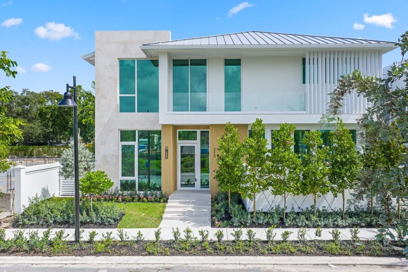 Welcome to Grove Estates - Downtown Delray's only Gated - Beach Home for sale in Delray Beach, Florida on Beachhouse.com