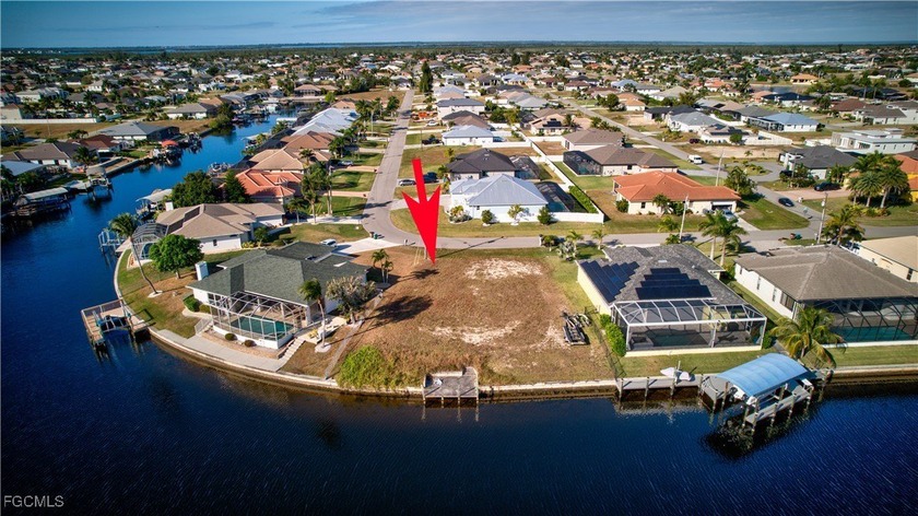 Stunning Waterfront Lot in Southwest Florida's Paradise. THE - Beach Lot for sale in Cape Coral, Florida on Beachhouse.com