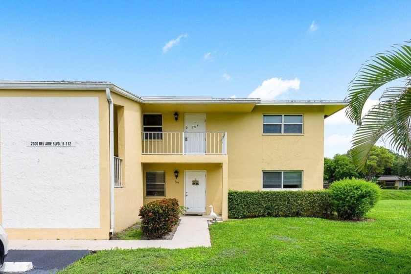 Charming 2nd-floor corner condominium boasts all IMPACT GLASS - Beach Condo for sale in Delray Beach, Florida on Beachhouse.com