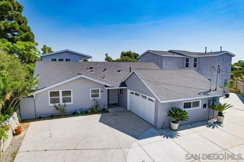 Variance granted 2-4 units. Bay Park stunner located on sought - Beach Home for sale in San Diego, California on Beachhouse.com