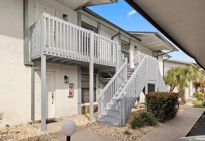 Welcome to your dream condo in Cape Coral! This stunning - Beach Condo for sale in Cape Coral, Florida on Beachhouse.com