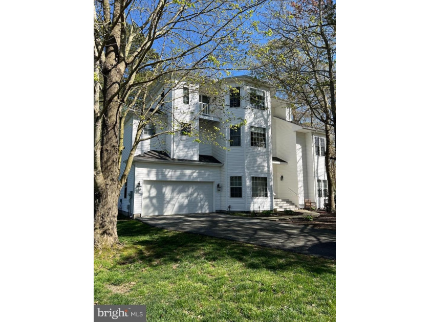 Wonderful Custom Home nestled in the desired golf course - Beach Home for sale in Berlin, Maryland on Beachhouse.com