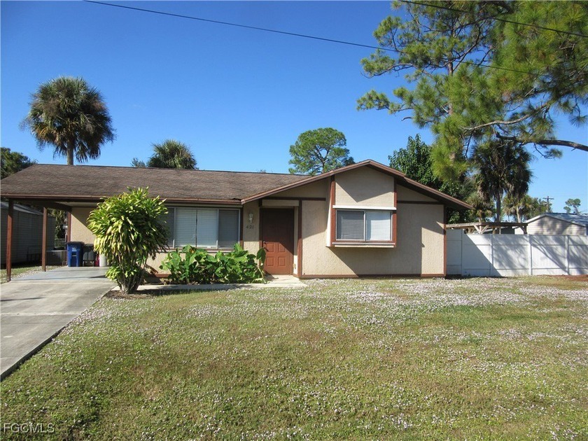 Looking for a home with more land than your standard lot? You - Beach Home for sale in Lehigh Acres, Florida on Beachhouse.com