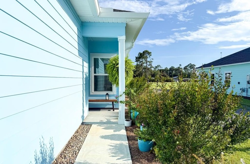 Furnished or Unfurnished - Buyers Choice! Why buy new when you - Beach Home for sale in Port St Joe, Florida on Beachhouse.com