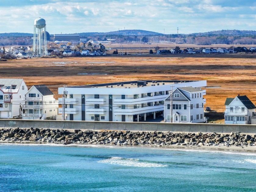 Welcome to a coastal paradise with ocean views and spectacular - Beach Condo for sale in Hampton, New Hampshire on Beachhouse.com