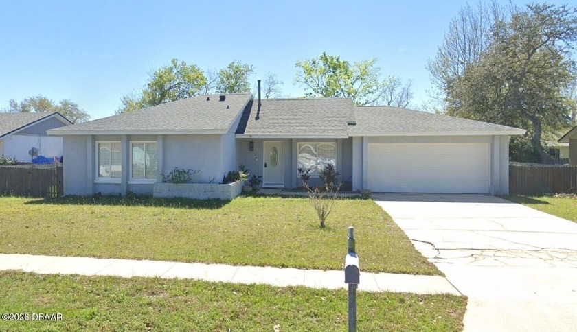 2 Bedroom, 2bath, 2 car garage! In the well maintained and - Beach Home for sale in Daytona Beach, Florida on Beachhouse.com