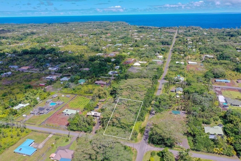1 acre in growing, always desirable Hawaiian Paradise Park - Beach Lot for sale in Keaau, Hawaii on Beachhouse.com