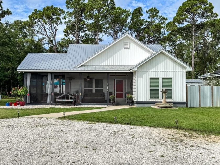 Custom 3BR/2BA Home with Vaulted Ceilings, Screened Porch & - Beach Home for sale in Apalachicola, Florida on Beachhouse.com