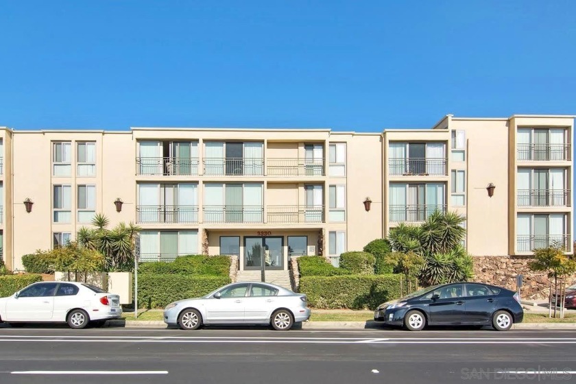 The Villas Apartments in Pacific Beach has been listed for sale - Beach Commercial for sale in San Diego, California on Beachhouse.com