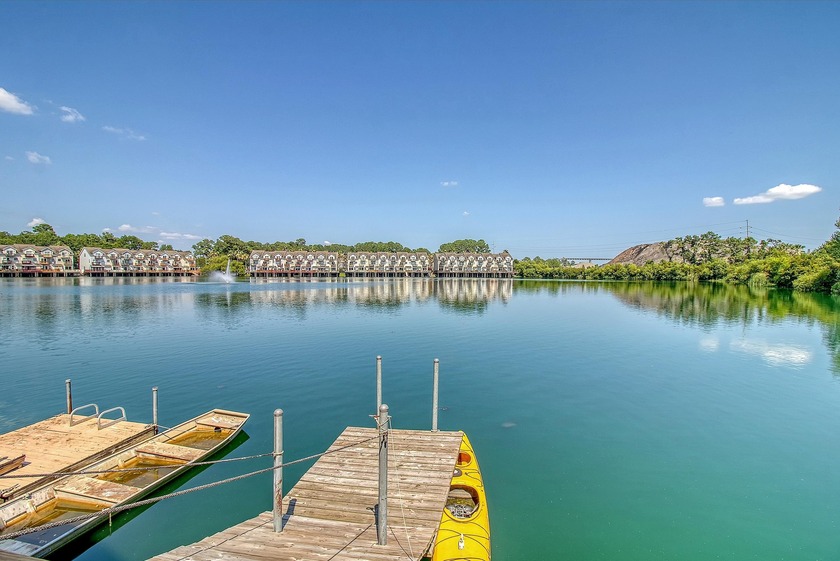 **Stunning 3-Bedroom, 3.5-Bathroom Lakefront Townhouse ? A Rare - Beach Home for sale in North Charleston, South Carolina on Beachhouse.com