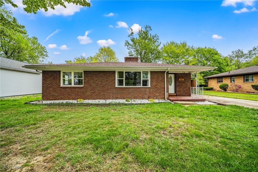 Charming Brick Ranch Near Ashtabula Harbor ? A True Gem!

 - Beach Home for sale in Ashtabula, Ohio on Beachhouse.com
