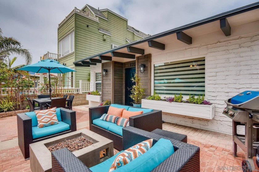 Charming beach duplex steps to Mission Bay/Boardwalk & 1.5 - Beach Home for sale in San Diego, California on Beachhouse.com