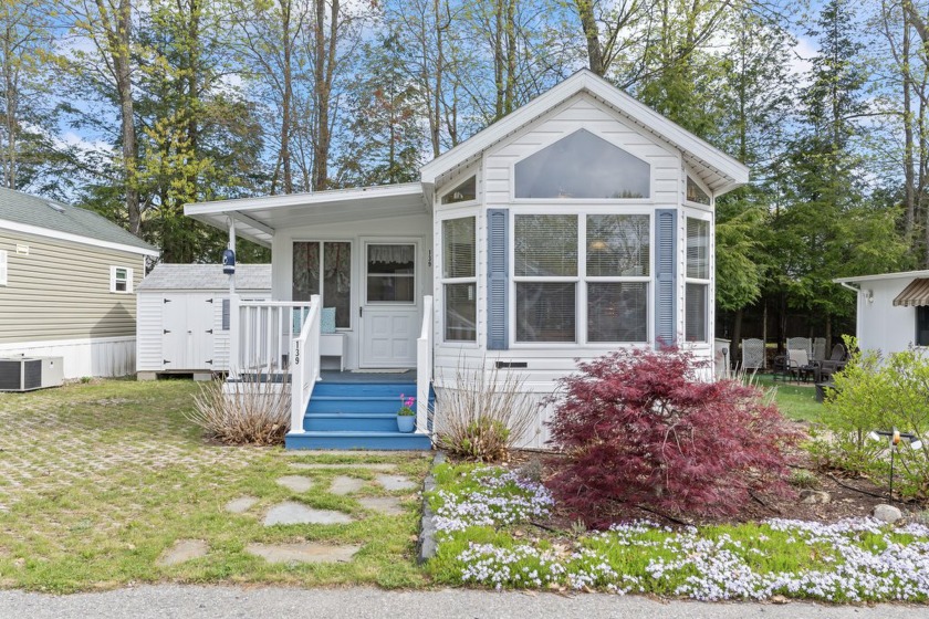 More photos to come!
Enjoy the best of coastal Maine living in - Beach Home for sale in Wells, Maine on Beachhouse.com