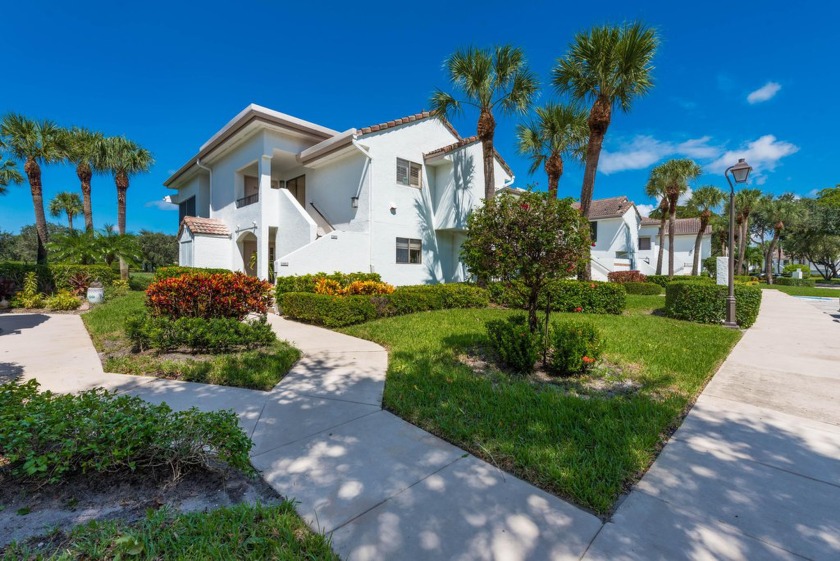 Attention buyers! Fantastic opportunity featuring 2 bedrooms 2 - Beach Condo for sale in Delray Beach, Florida on Beachhouse.com