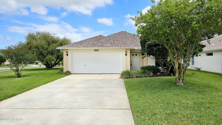 This well-kept 3-bedroom, 2-bath, 2-car garage home is move-in - Beach Home for sale in New Smyrna Beach, Florida on Beachhouse.com