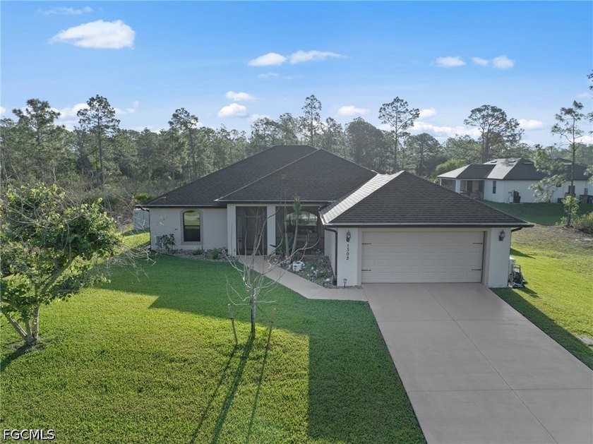 FOUR BEDROOM TWO BATH POOL HOME BUILT IN 2019! Over 2000 square - Beach Home for sale in Lehigh Acres, Florida on Beachhouse.com