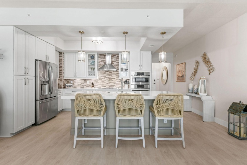 Light, bright, and spacious first floor condo with tons of - Beach Condo for sale in Juno Beach, Florida on Beachhouse.com