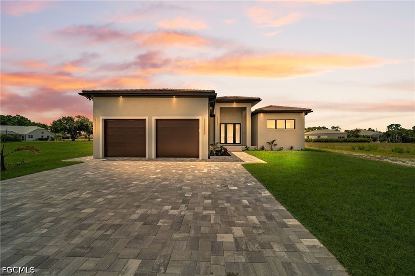 Beautiful home located on a quiet roundabout near the border of - Beach Home for sale in Punta Gorda, Florida on Beachhouse.com