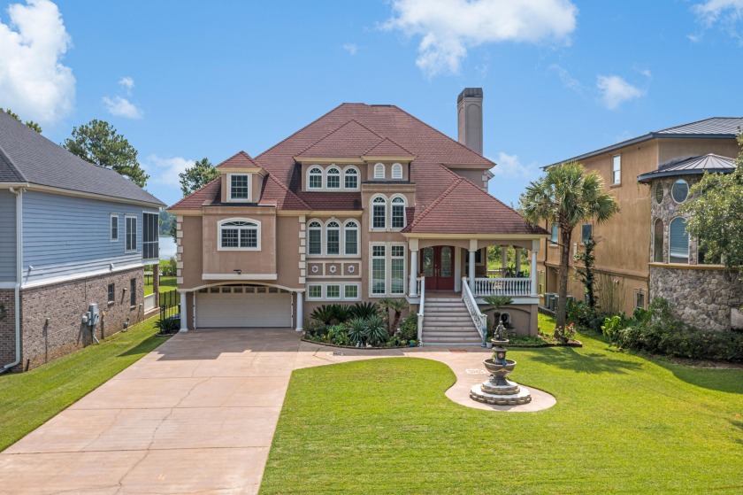 Welcome home to WATERFRONT living on Goose Creek Reservoir. 1739 - Beach Home for sale in Hanahan, South Carolina on Beachhouse.com