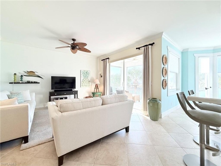 Beautiful condo with Golf Membership to Naples Heritage Golf and - Beach Home for sale in Naples, Florida on Beachhouse.com