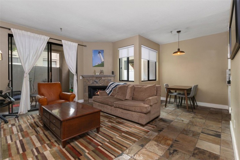 Brookstone two bedroom two bathrooms condo in Huntington Beach - Beach Condo for sale in Huntington Beach, California on Beachhouse.com