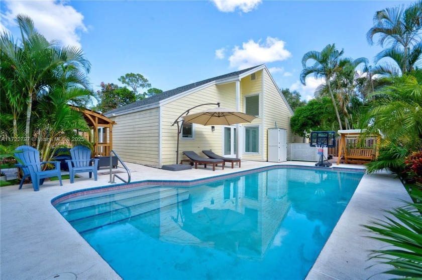 Discover this Amazing well maintained 3-bedroom, 3-bathroom - Beach Home for sale in Wellington, Florida on Beachhouse.com