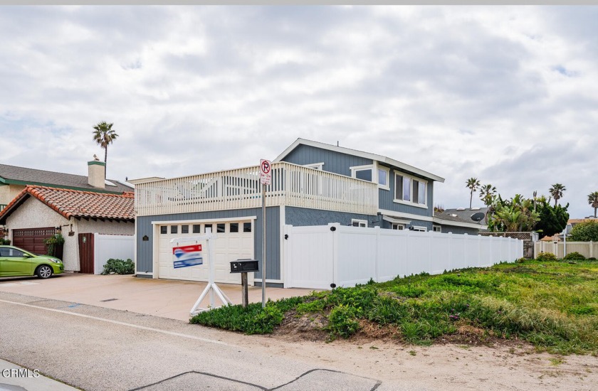 Very close to the Beach with some nice upgrades in Kitchen and - Beach Home for sale in Oxnard, California on Beachhouse.com