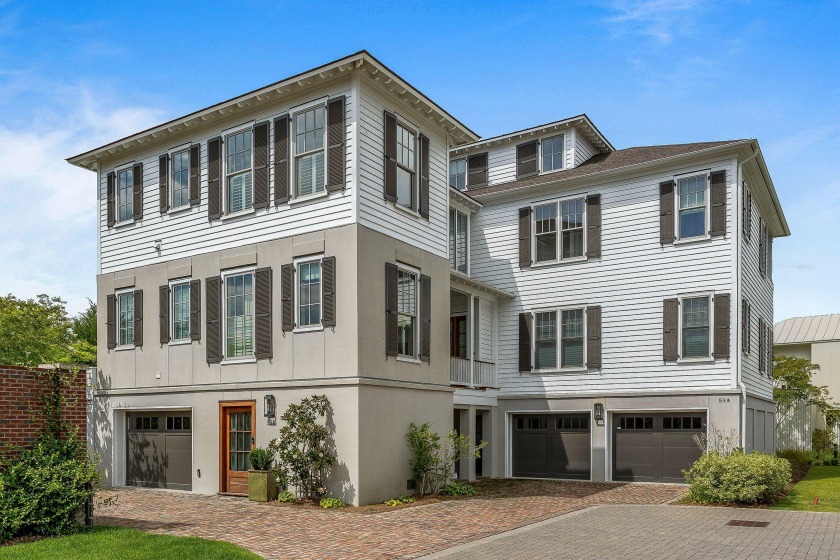 OFFERED FULLY FURNISHED. Stunning and stylishly furnished condo - Beach Home for sale in Charleston, South Carolina on Beachhouse.com