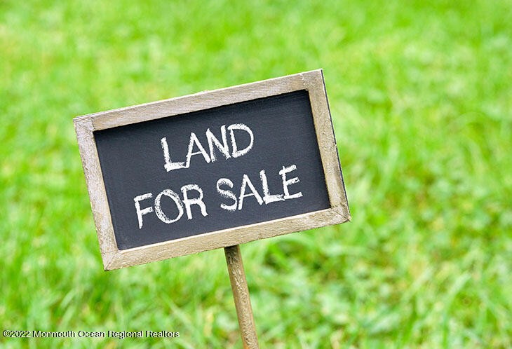 Come build your dream home!  This lot does NOT need a variance - Beach Lot for sale in Waretown, New Jersey on Beachhouse.com