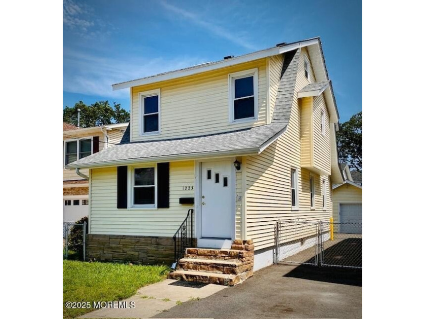 *** FOR SALE *** Buy your dream home and live at the desirable - Beach Home for sale in Belmar, New Jersey on Beachhouse.com