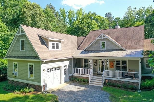 SECLUDED WATERFRONT LIVING: Are you a nature lover? Ready to get - Beach Home for sale in Montross, Virginia on Beachhouse.com