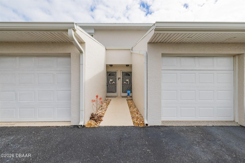 Expect to be impressed! Welcome to an elegant oceanfront - Beach Townhome/Townhouse for sale in Ormond Beach, Florida on Beachhouse.com