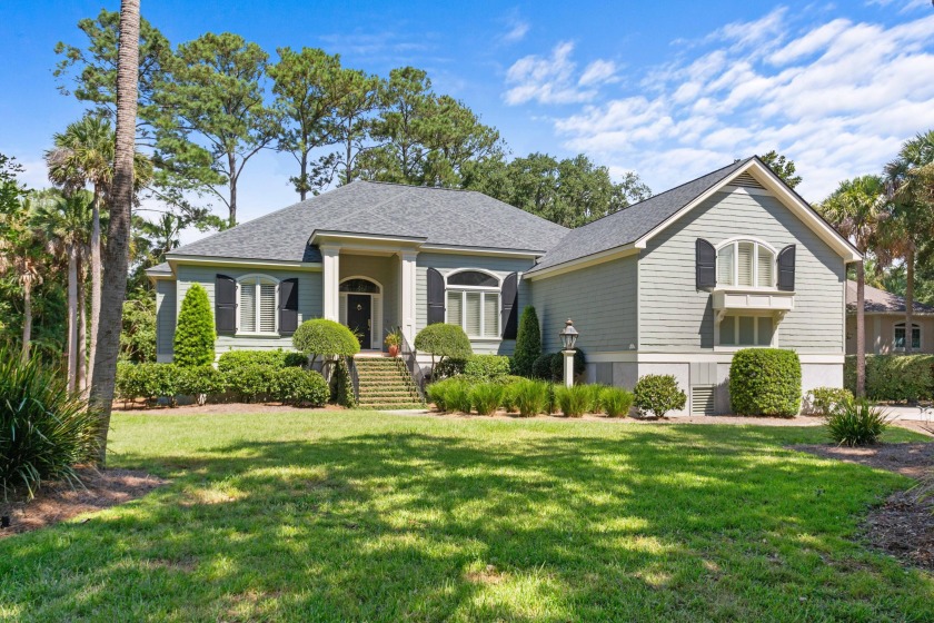 This well maintained, beautiful home boasts many exceptional - Beach Home for sale in Seabrook Island, South Carolina on Beachhouse.com