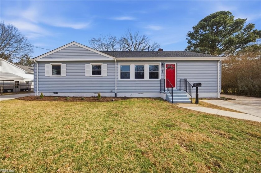 Gorgeous renovated large family home in the middle of Virginia - Beach Home for sale in Virginia Beach, Virginia on Beachhouse.com