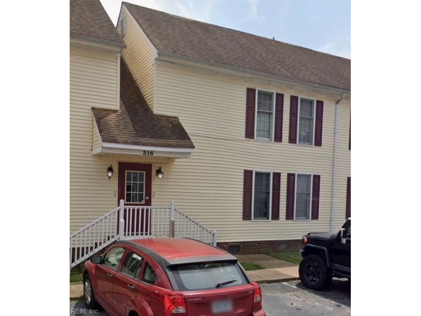 Located in the heart of historic Olde Towne, this one-bedroom - Beach Condo for sale in Portsmouth, Virginia on Beachhouse.com